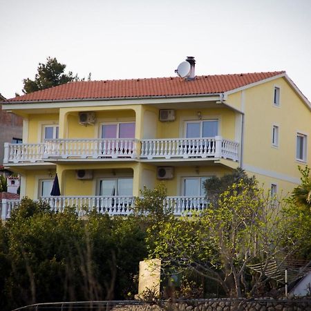 Janja Apartment Krk Island Ngoại thất bức ảnh