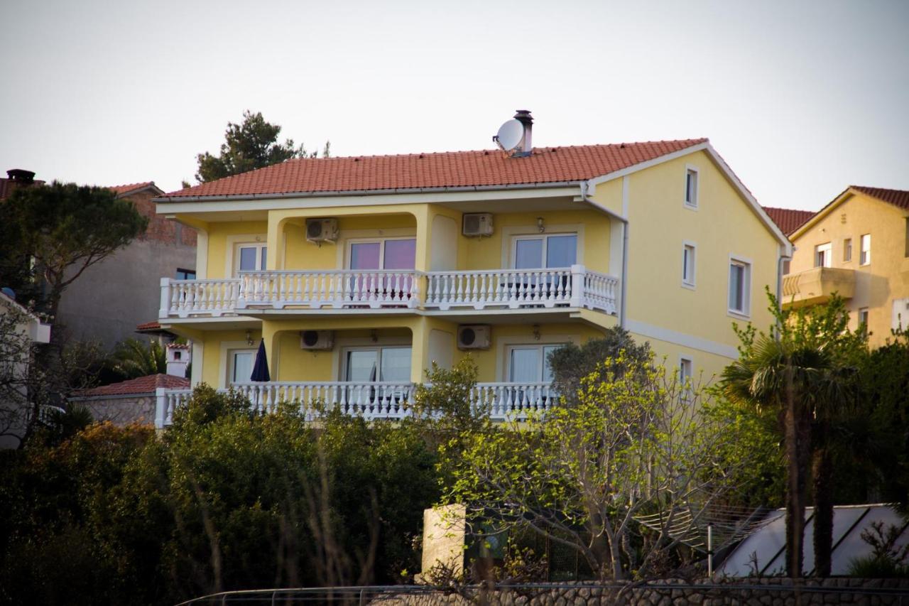 Janja Apartment Krk Island Ngoại thất bức ảnh